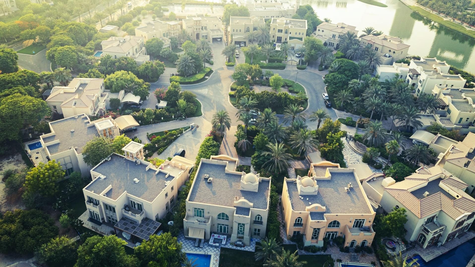 Buy villa in Sharjah and enjoy the content living with stunning amenities
